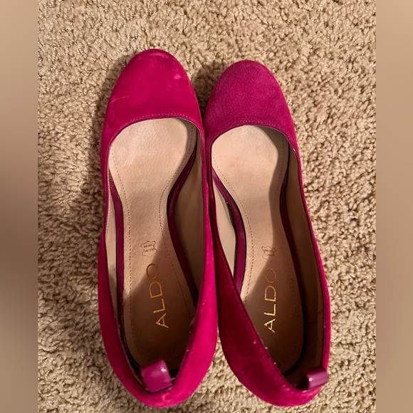 Magenta Pink Aldo Heels (4 inch Platform Pumps) - Picture 4 of 6